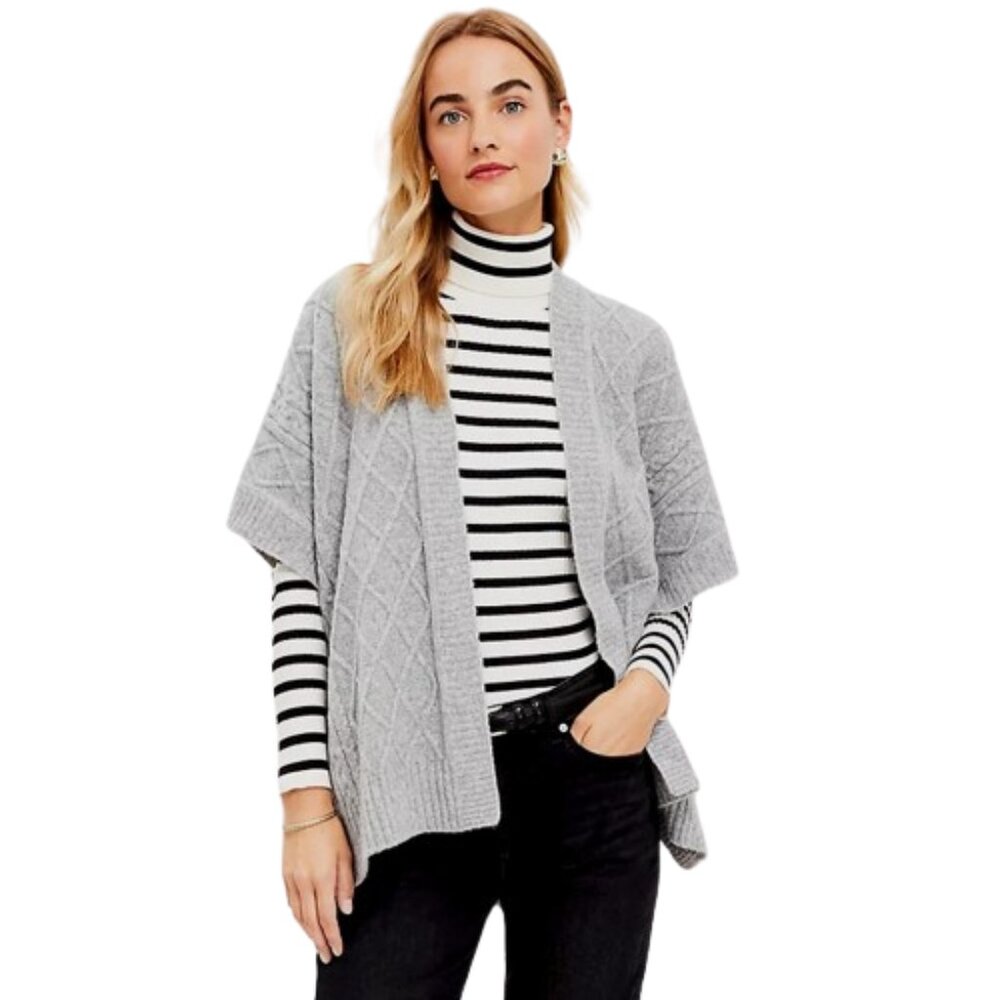 NWT Womens Size Large Ann Taylor LOFT Gray Mixed Stitch Knit Shawl Wrap Sweater